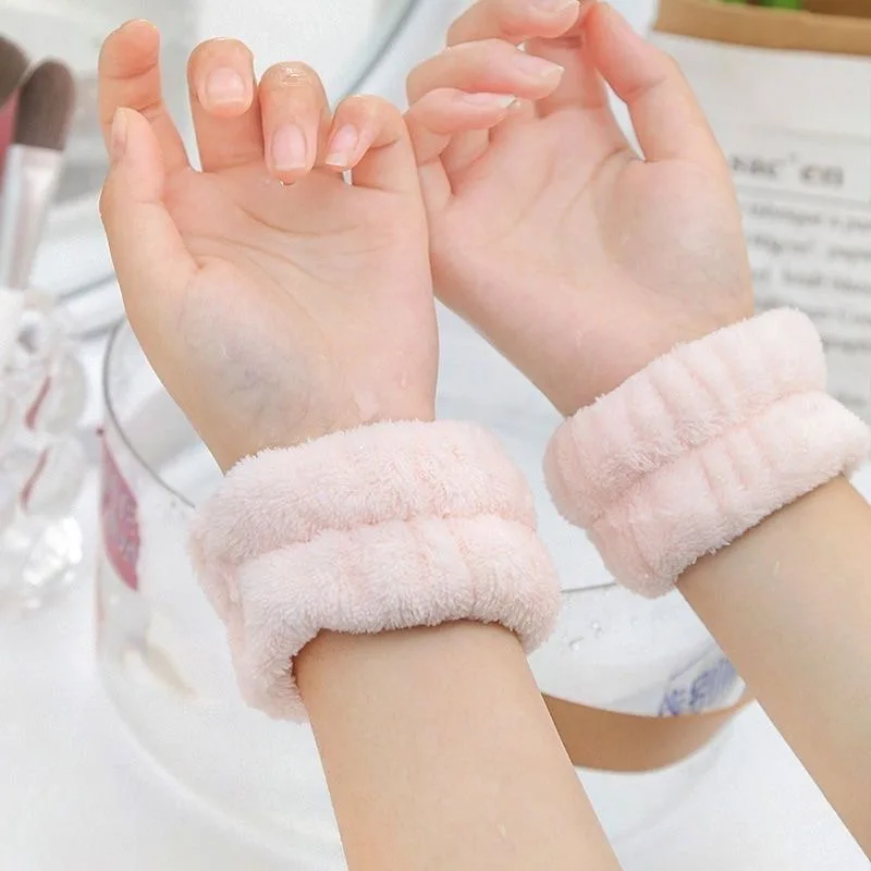 Face Cleansing Hairband and Wristbands